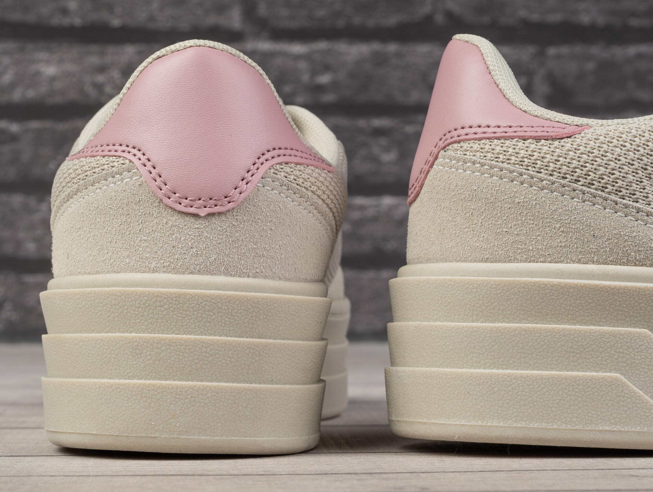 Buty damskie sportowe na platformie Lotto STALIOT 4/7