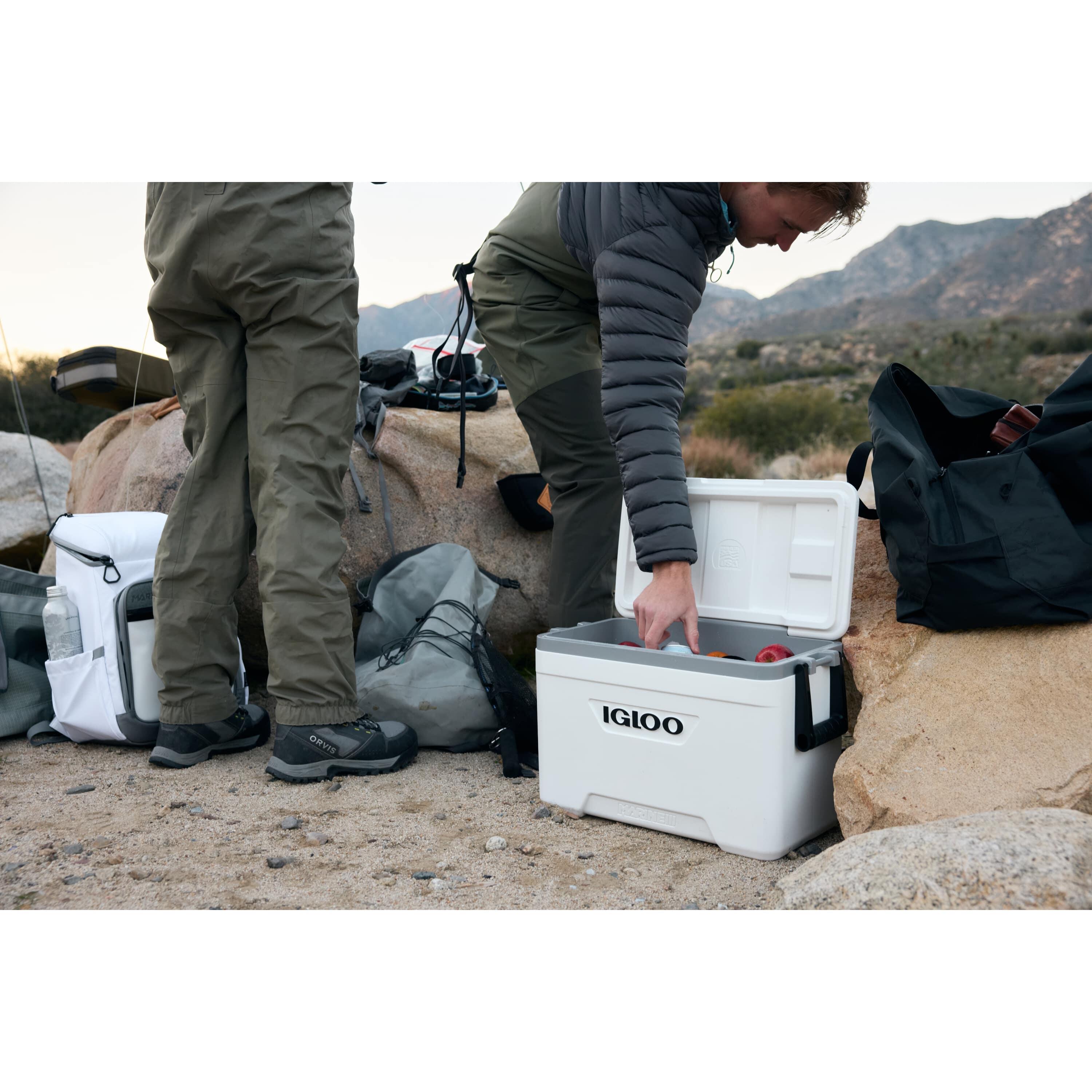 Geleira portátil rígida Igloo Latitude Marine Ultra 25 – 23 L, 36 latas 7/7