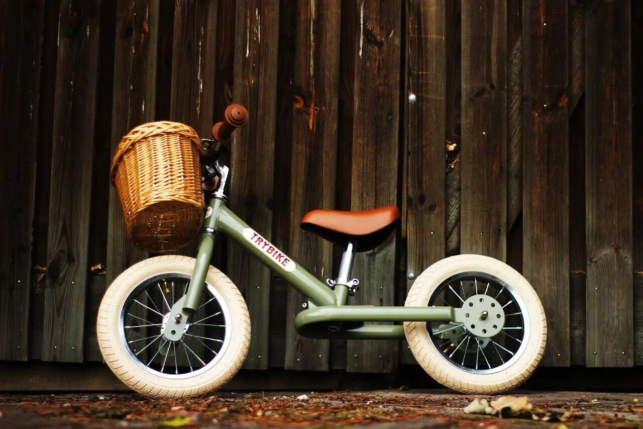 Trybike draisienne Steel vert vintage - vélo deux roues 7/7