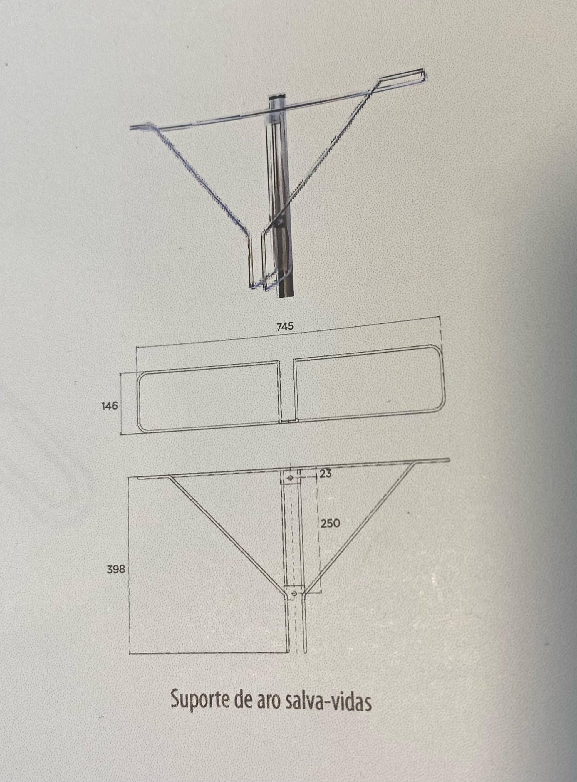 La vita di plastica galleggia 3/3