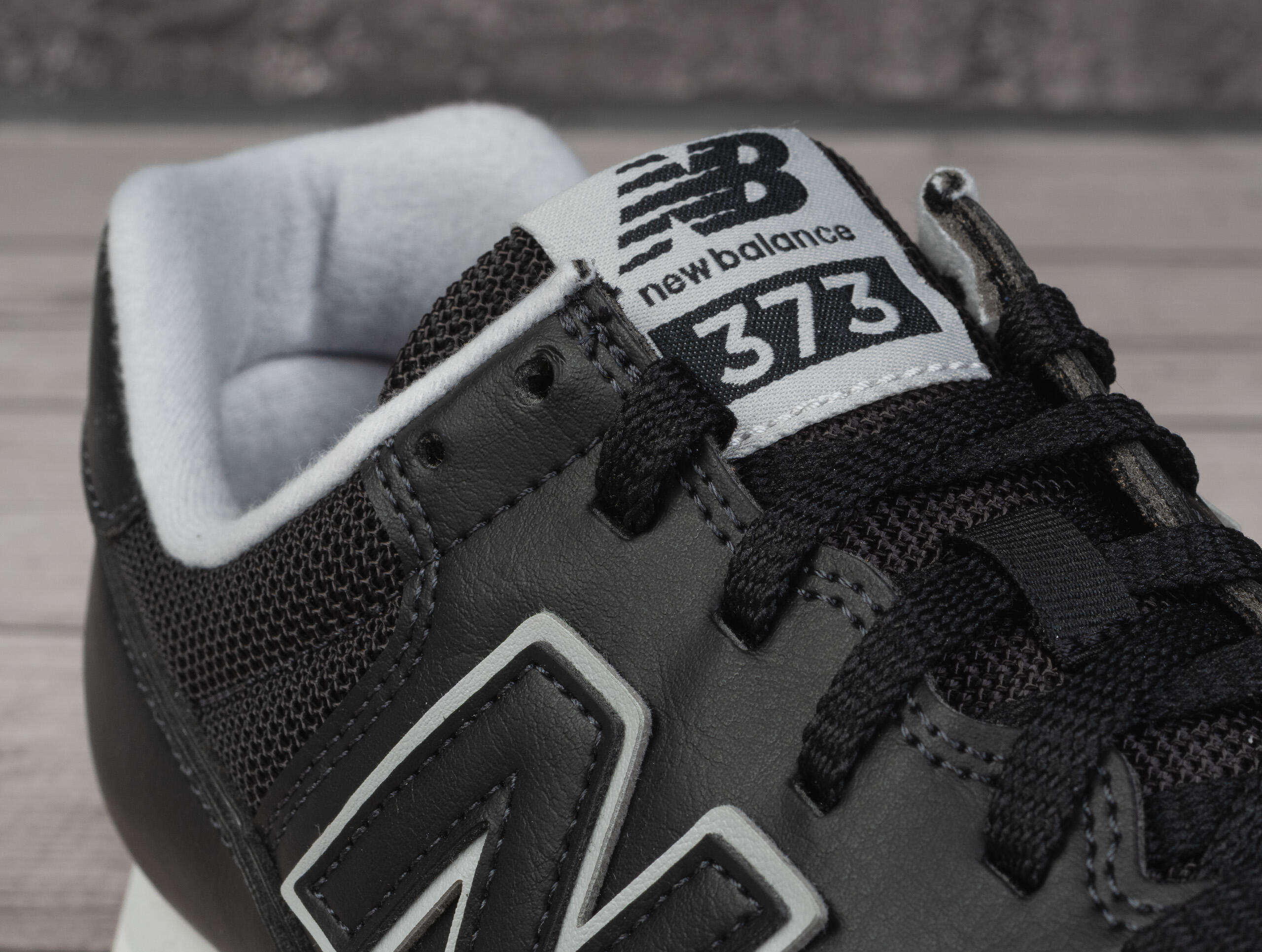 Buty NEW BALANCE ML373PK2 Sneakersy dla mężczyzn z klasycznej serii 373 r45 6/7