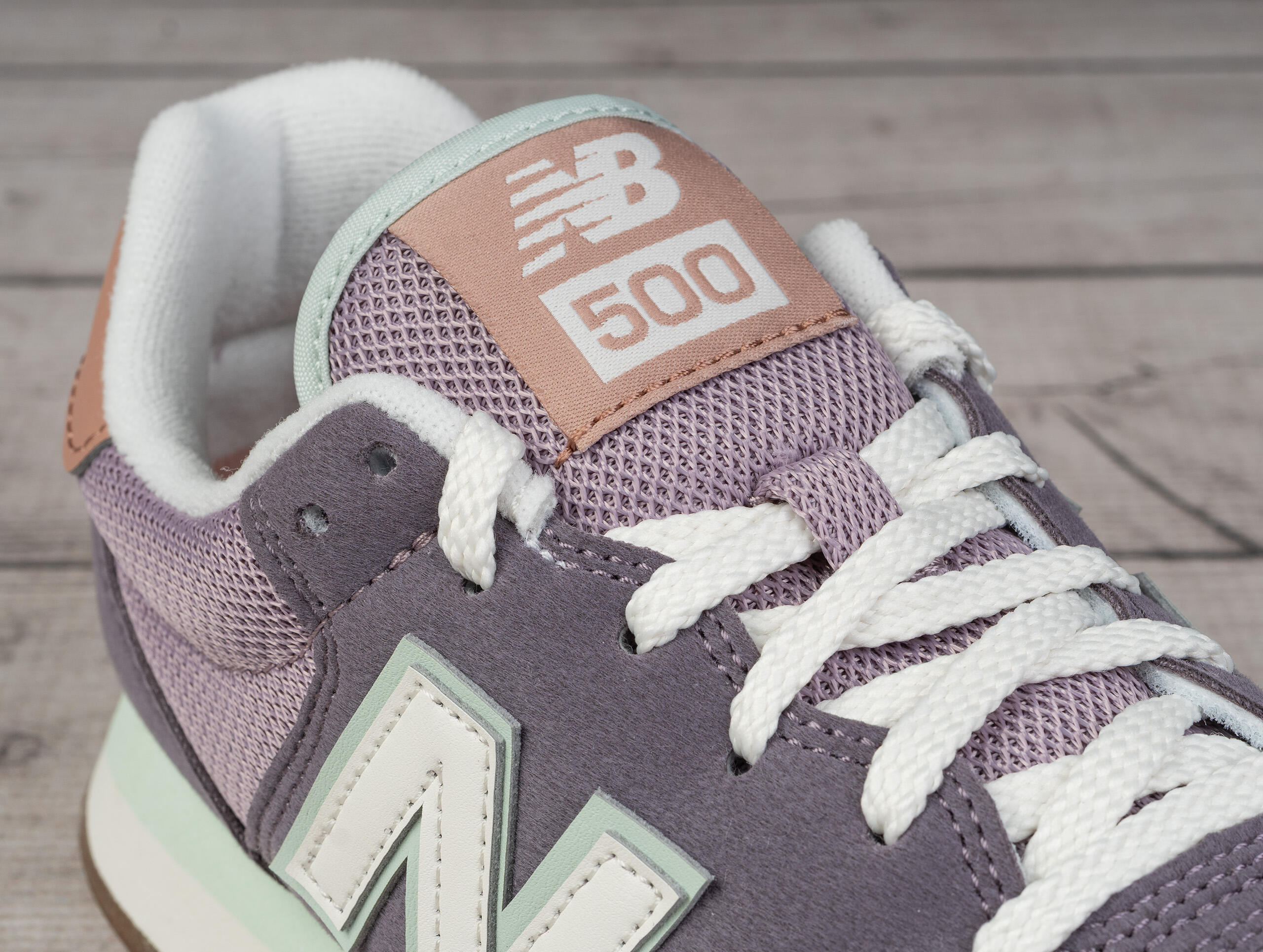 Buty damskie sportowe sneakersy New Balance GW500 6/7