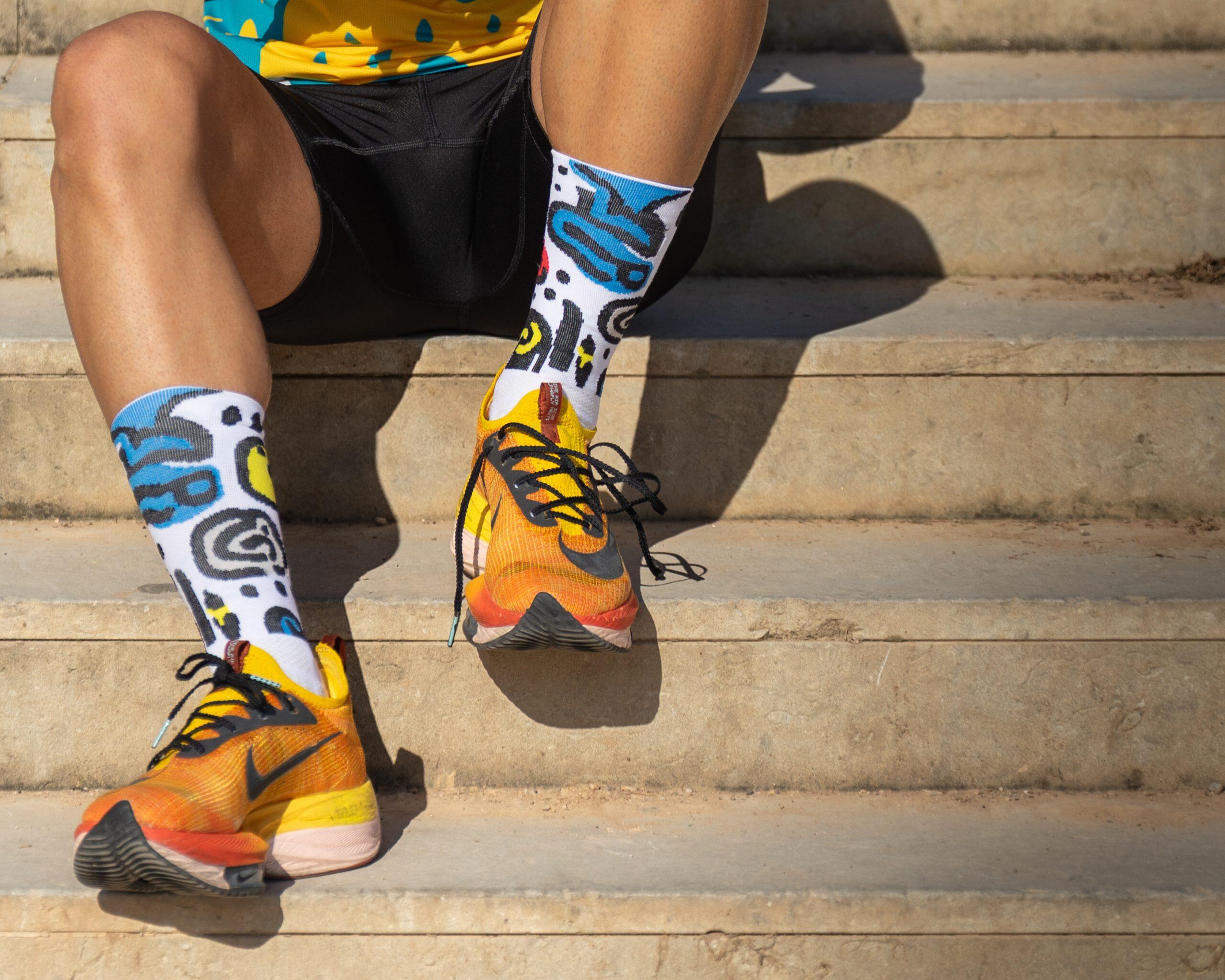 Calcetines DYSTOPIAN 2 de RUNNING (Multicolor) de 1 hilo 6/7