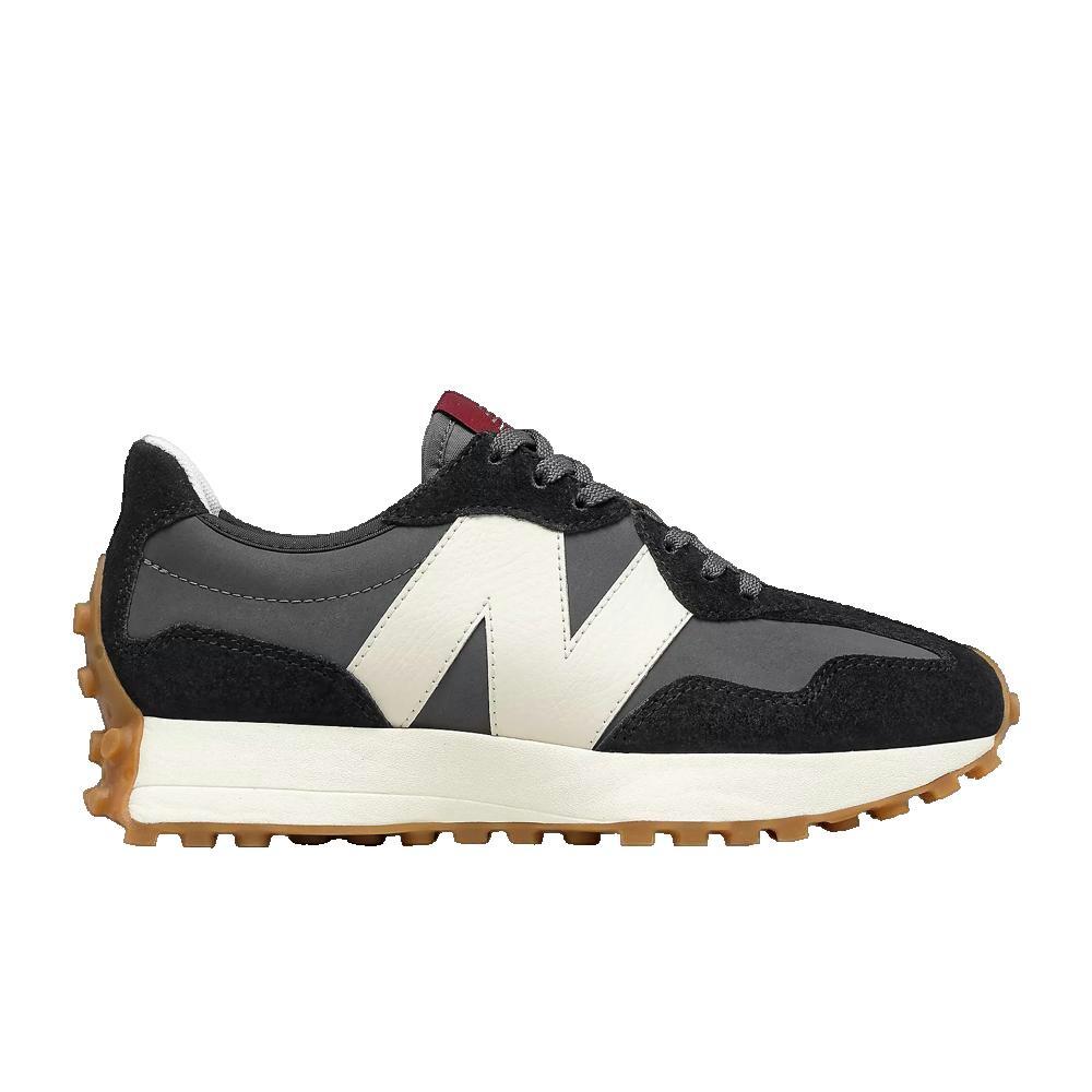 NEW BALANCE picture