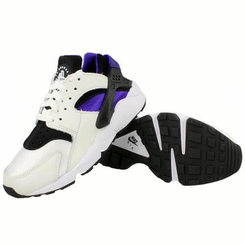 Scarpa universali donna Nike Air Huarache 4/4