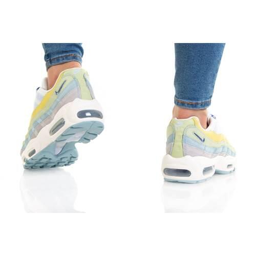 Chaussures Femmes Nike Air Max 95 blanc 4/5