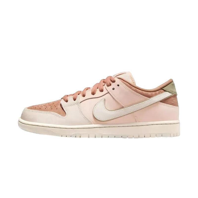 SB Dunk Low Trocadéro Gardens