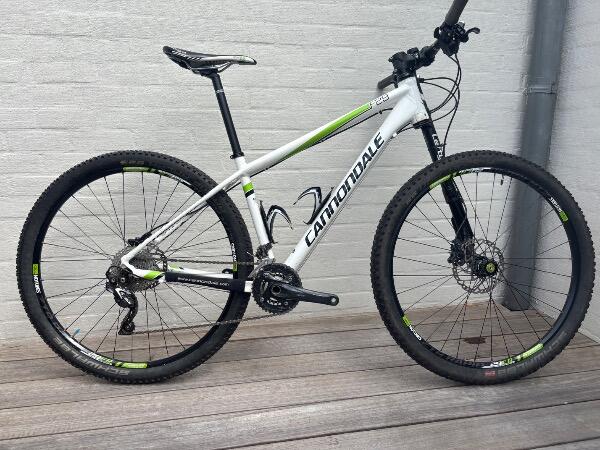 CANNONDALE picture