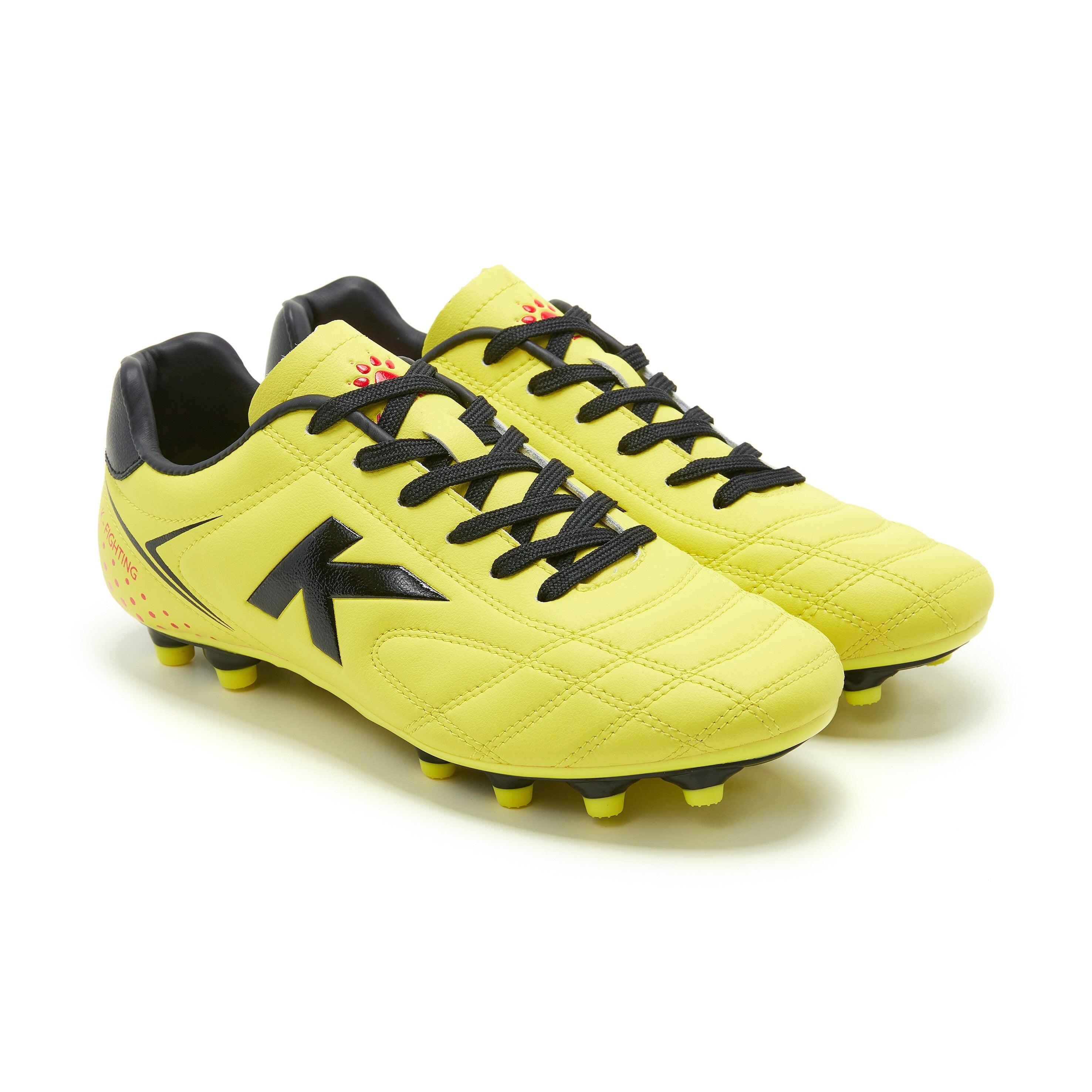 Bottes de football Kelme pour enfants en jaune 6/7