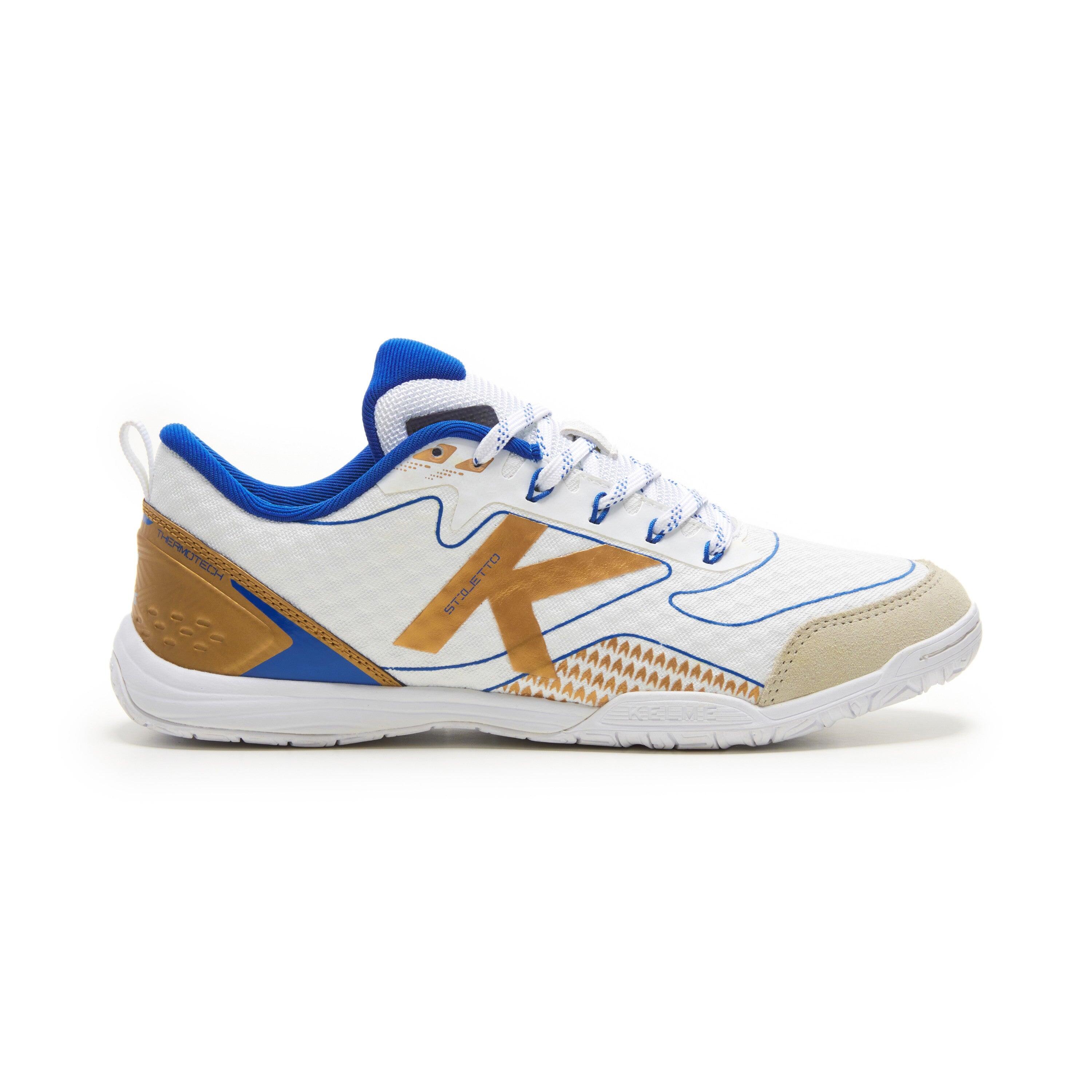 Kelme stiletto 55967. Chuteiras de futebol de salão para adultos. Branco/dourado