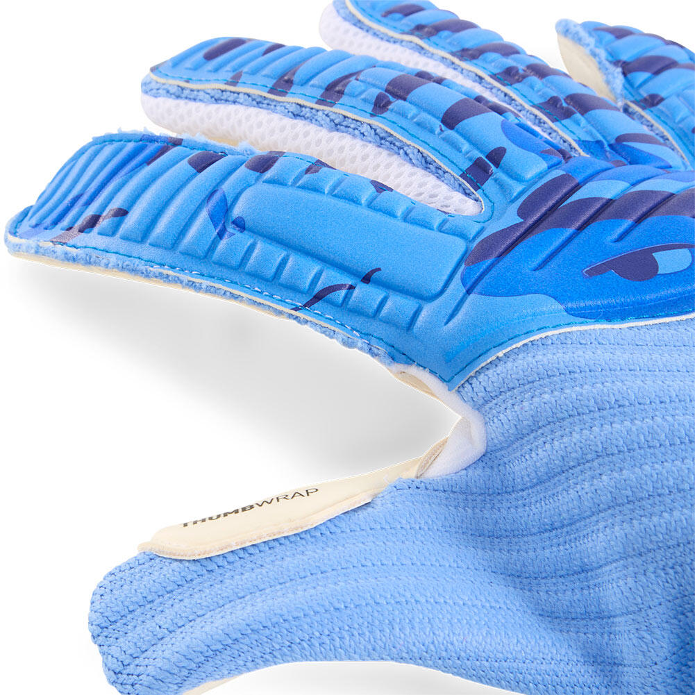 PUMA X KidSuper Future Pro Hybrid x EDERSON Goalkeeper Gloves 2/4