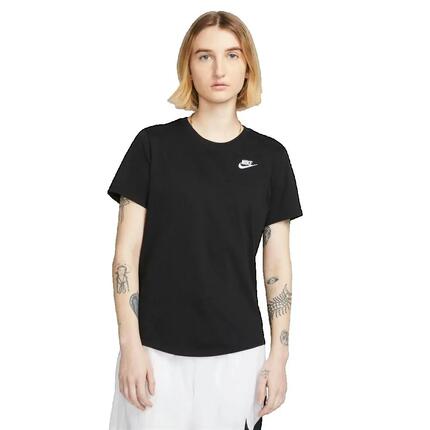 Camiseta Mujer Nike Sportswear Club Essentials Blanco