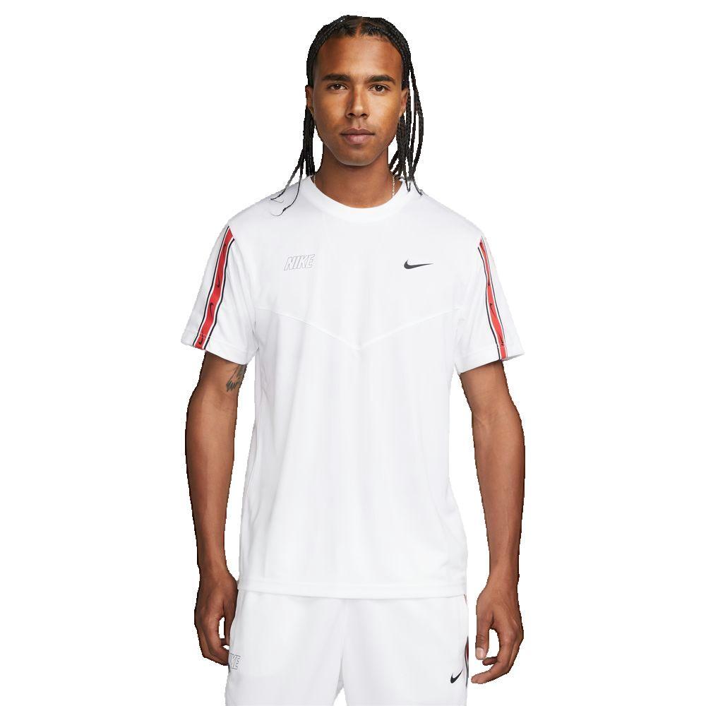 NIKE Camiseta Adulto Nike Repeat Negro