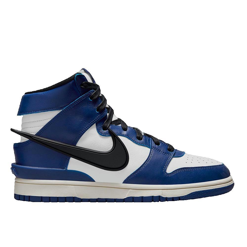 NIKE picture