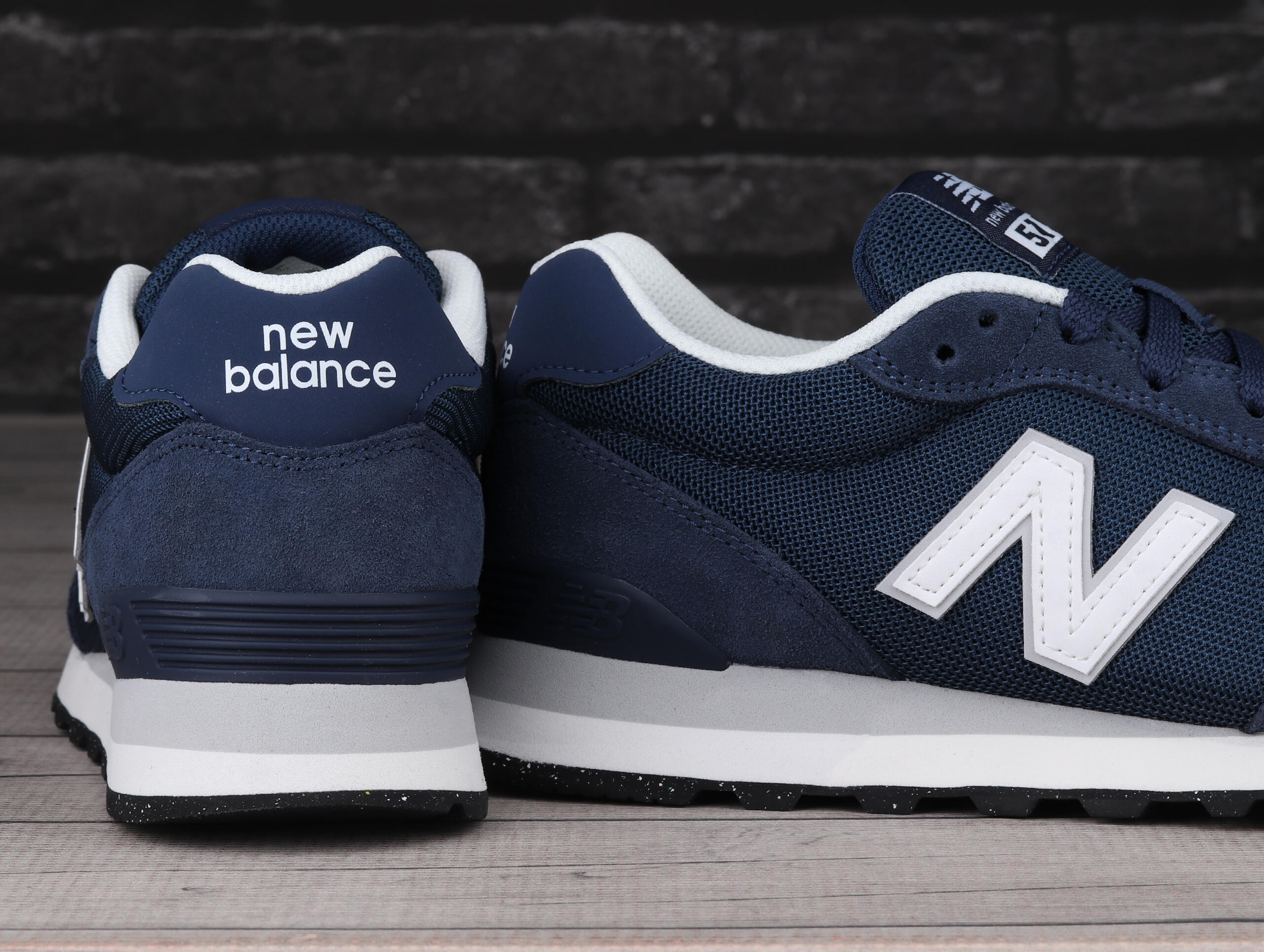 1282 New Balance Classic 515 Herren Sneaker 6/7