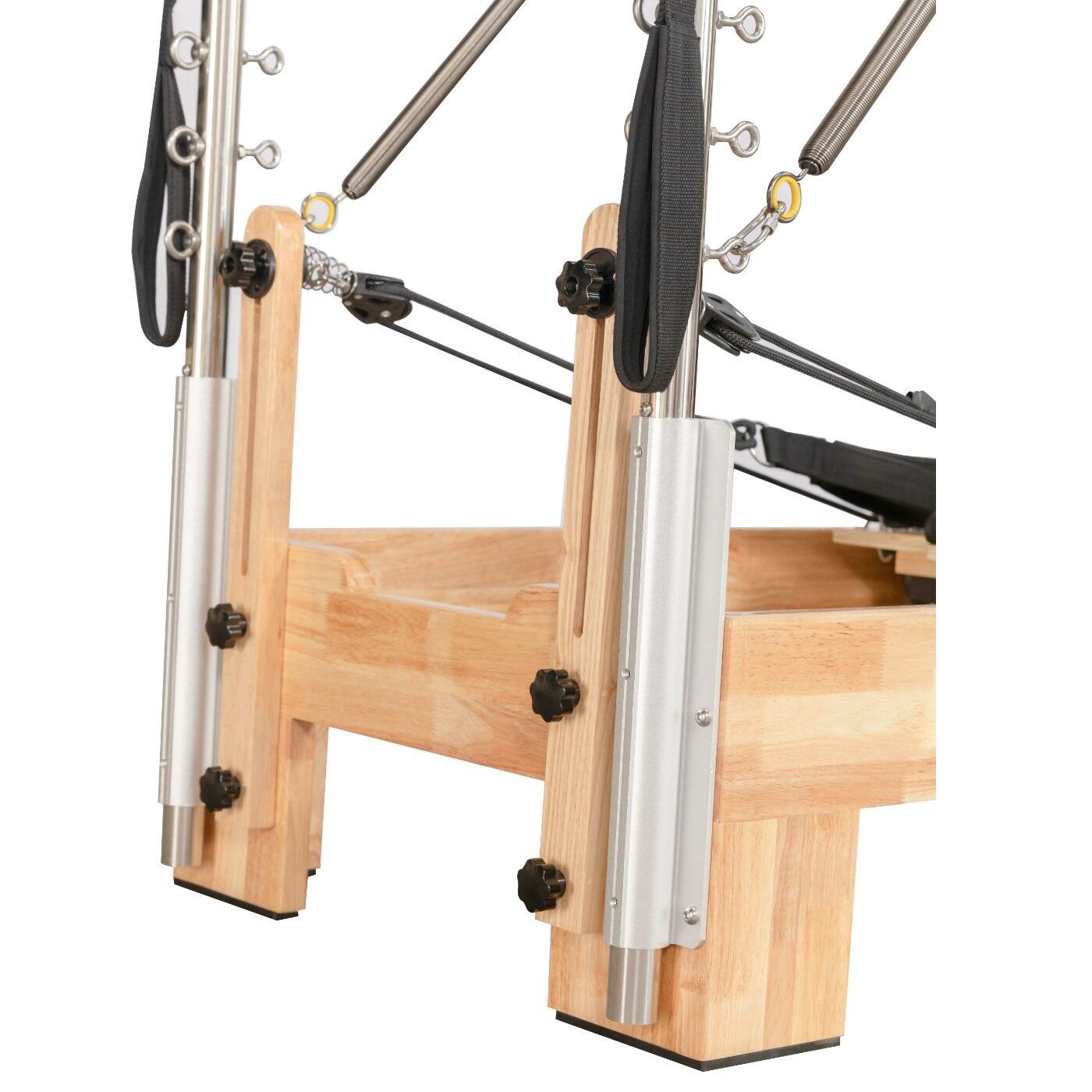 Machine Pilates Reformer avec tour en bois robuste et complète 3/7