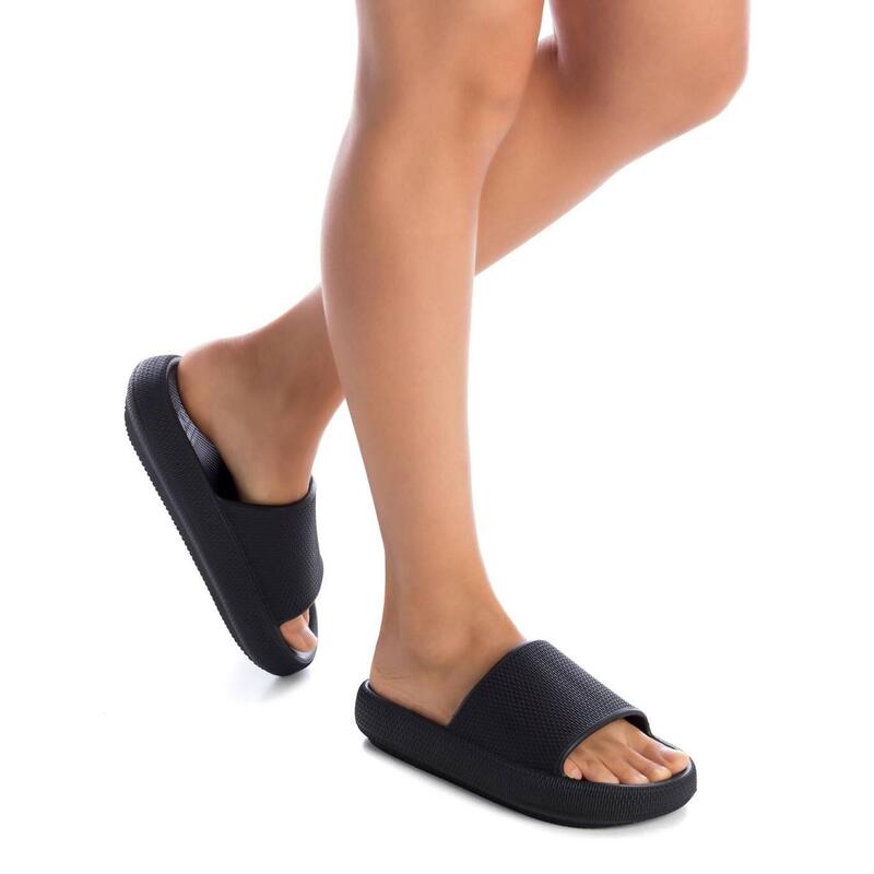 Pantofi sport Xti respirabili negri
