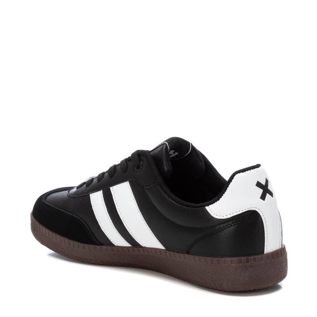 Zapatilla De Hombre Xti 143486 Negro 3/5