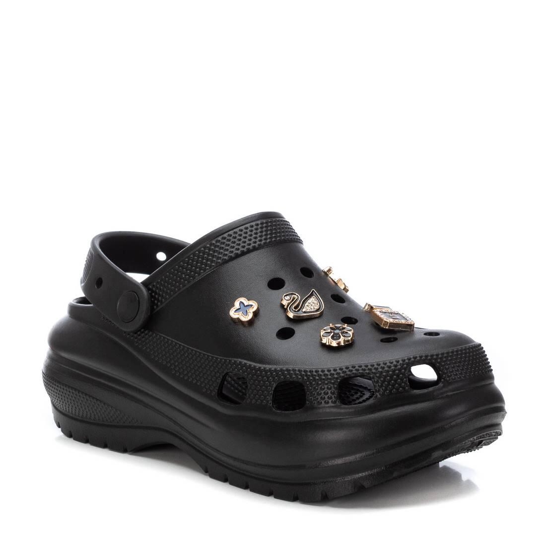 Sandalias Planas Mujer Xti  Negro 3/5