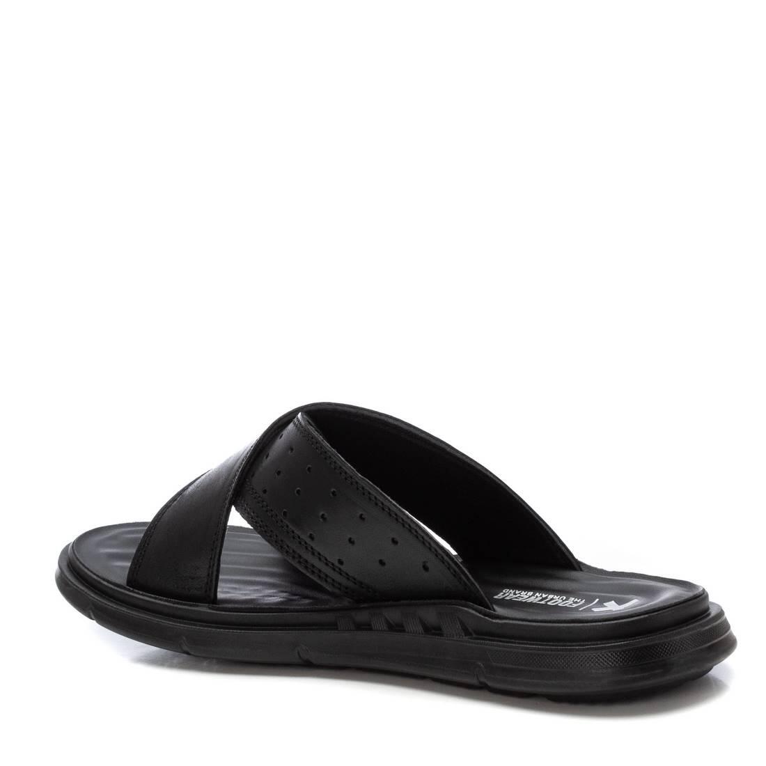 Sandales Xti modèle 135-144037 pour homme 3/4
