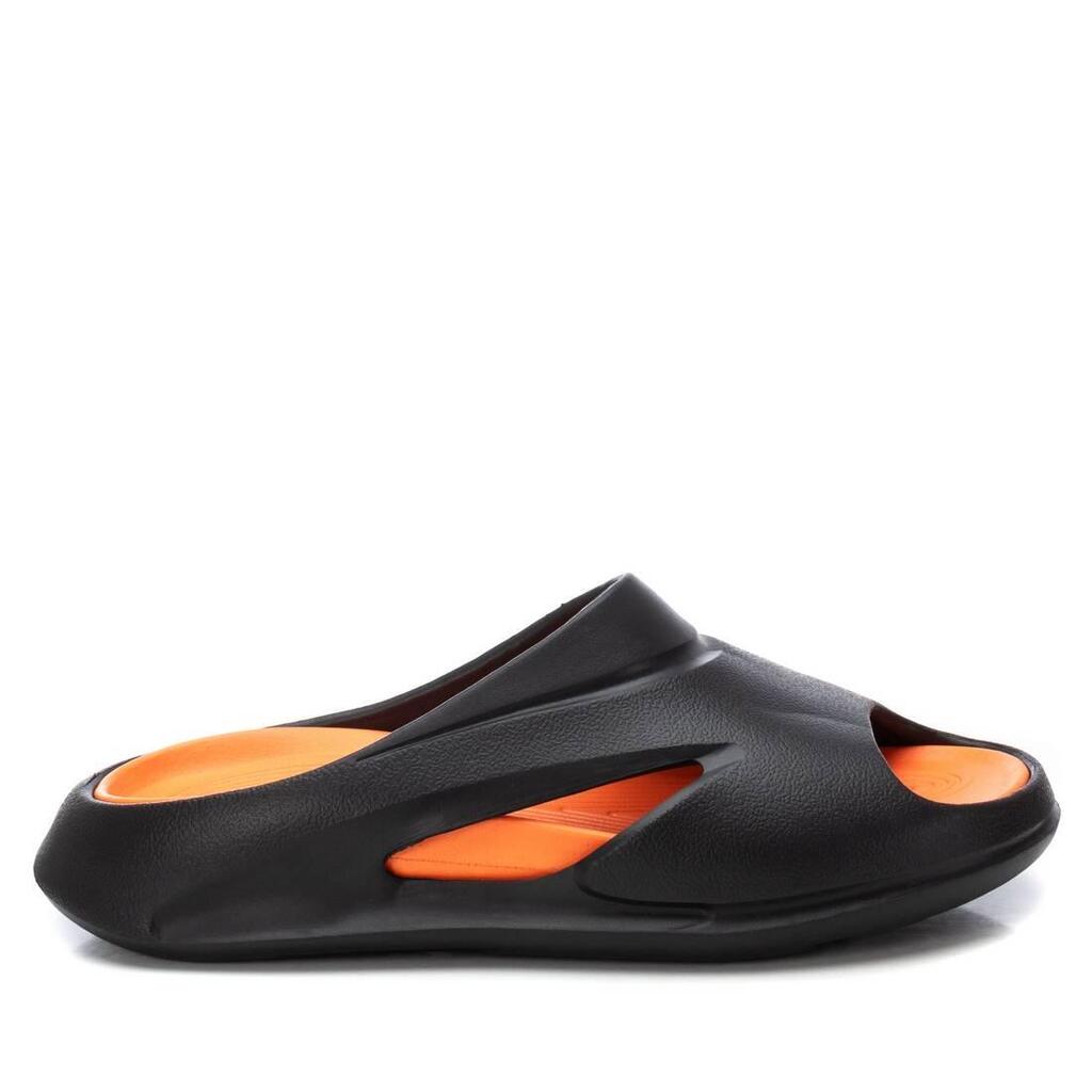 Slide sandals Xti model 143895 for man