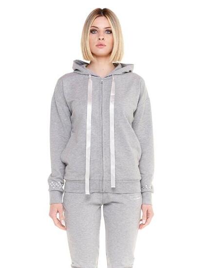 Bluza z kaptur na co dzień na siłownię