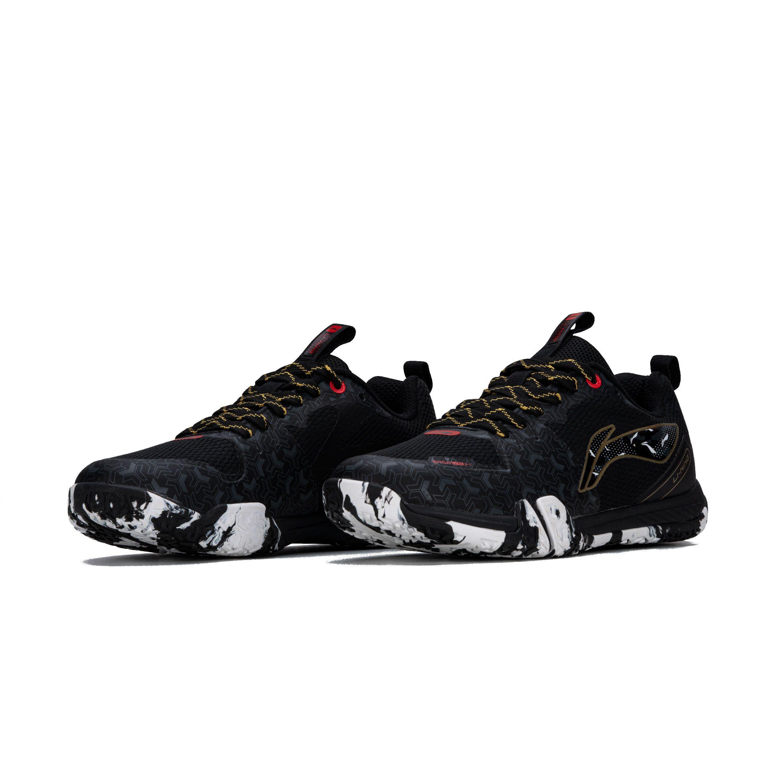 Saga Lite X Non-Marking Unisex Badminton Shoes (Black/Gold ; EUR 39)