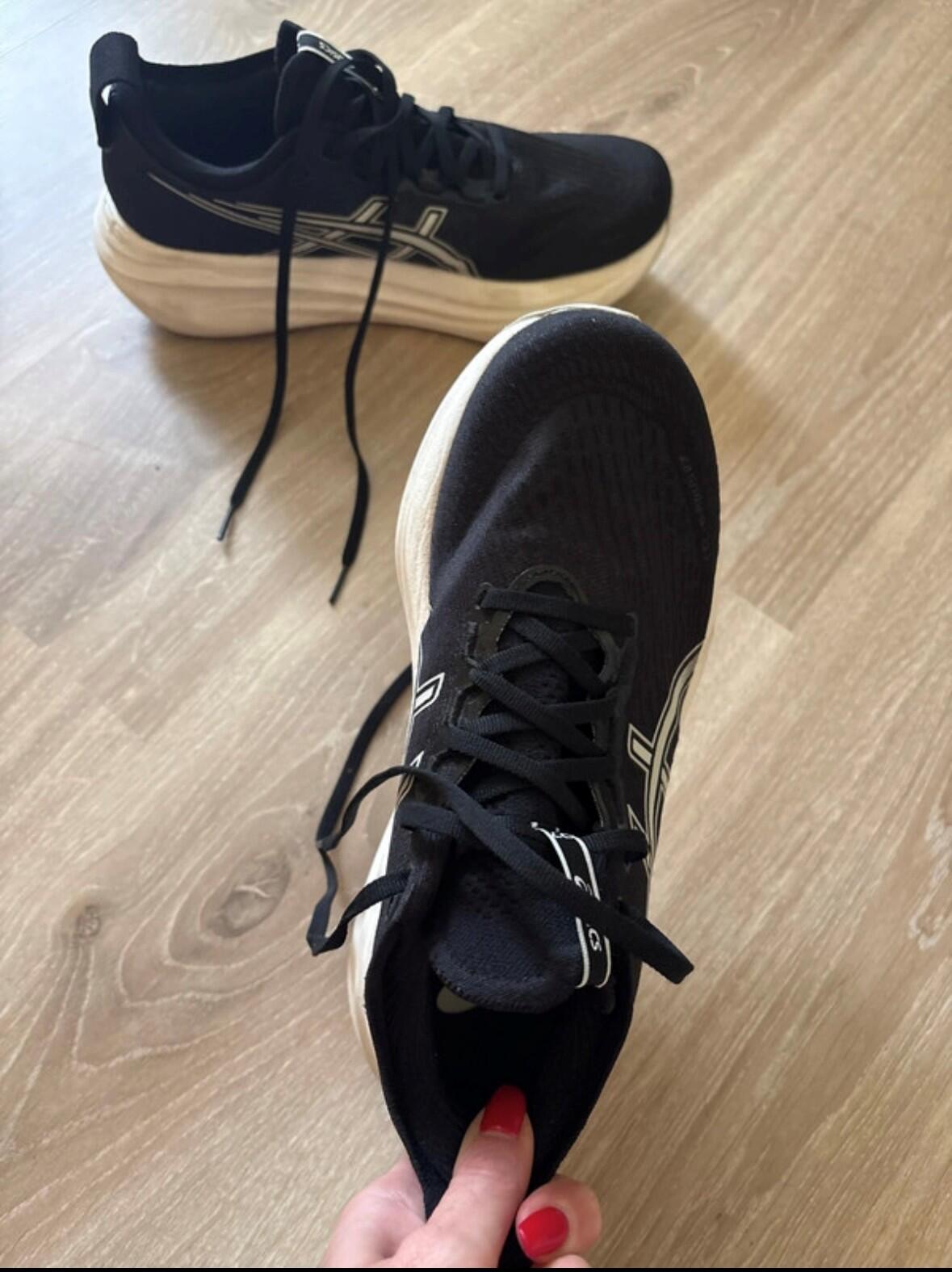 Tussen Particulieren - Asics nimbus 27 zwart 40,5 3/3