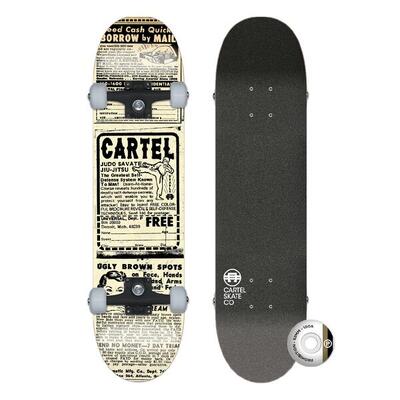 Karate - Komplettes Skateboard 7.8