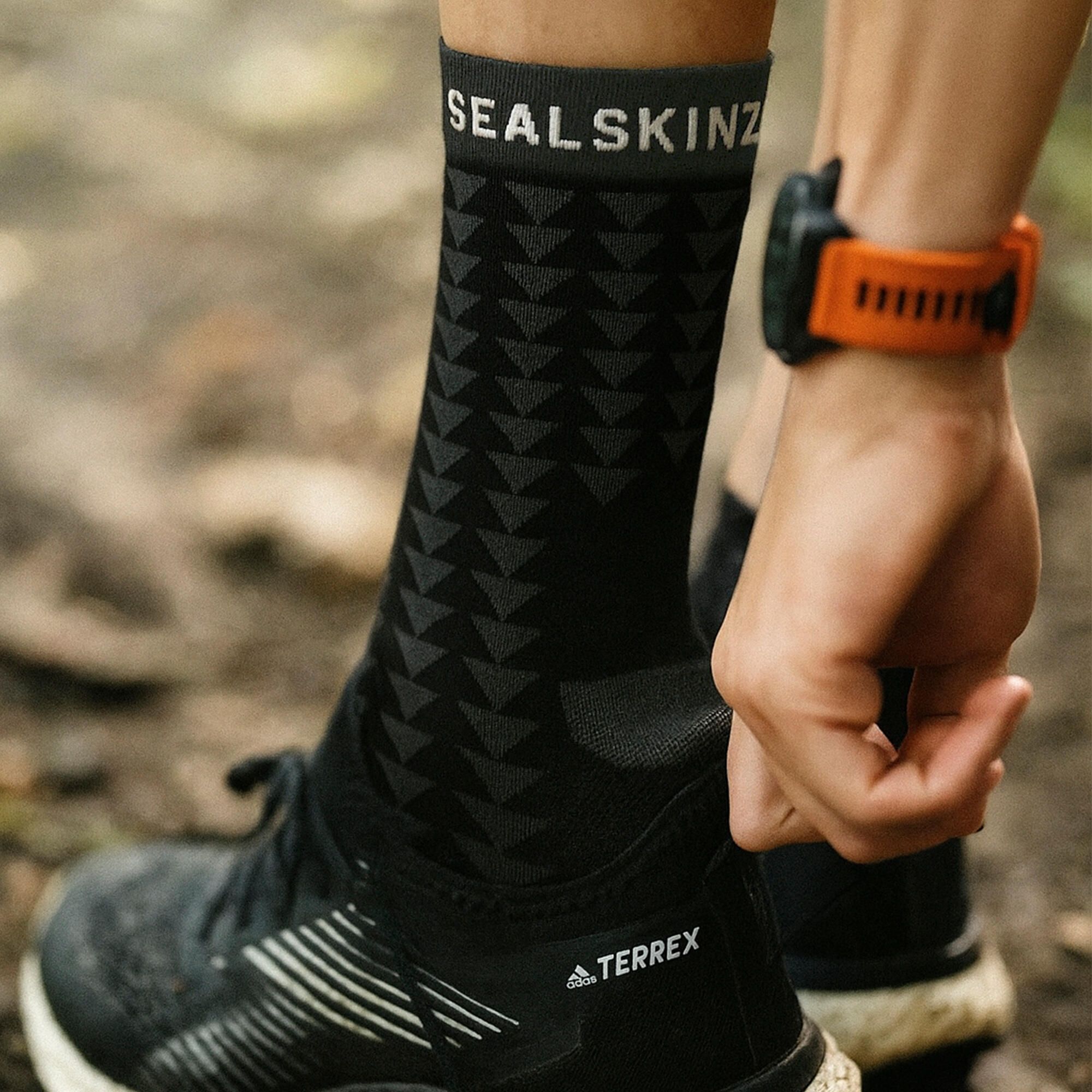 Chaussettes De Course De Sport Mi-longues En Mérinos Sealskinz 3/6