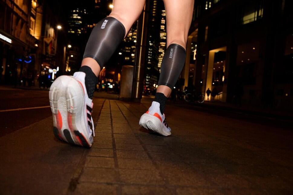 Rękawy kompresyjne do łydek Adidas Aeroready Compression Calf Sleeves