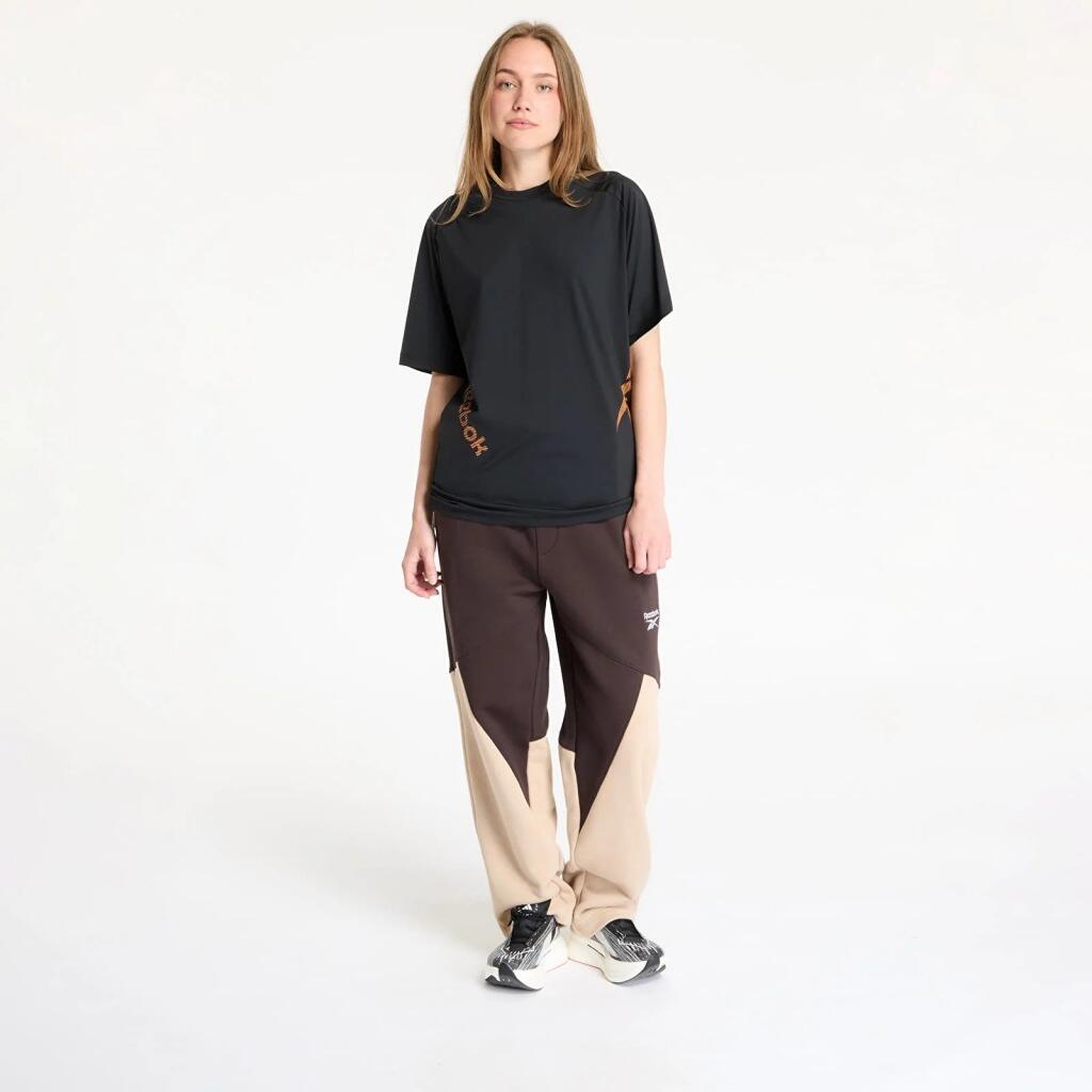 Pantalons Reebok Modèle Wide Leg Ft Unearthed Pants Unisex Couleur Marron 4/5