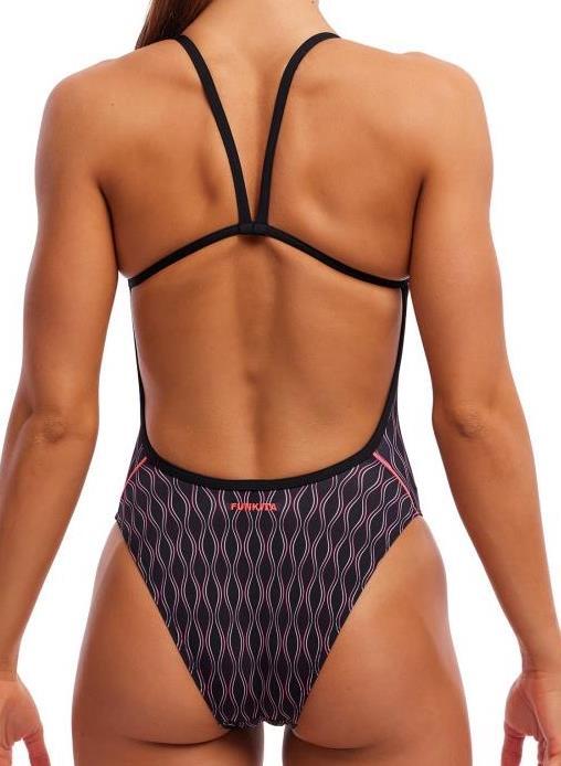 Strój do pływania Funkita Curvy Queen - Single Strength