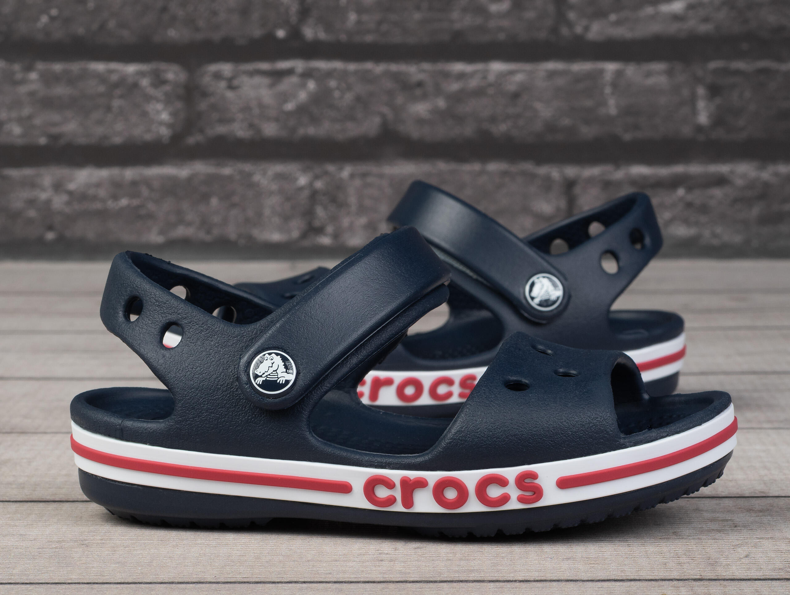 Sandały chłopięce na basen Crocs BAYABAND 2/7