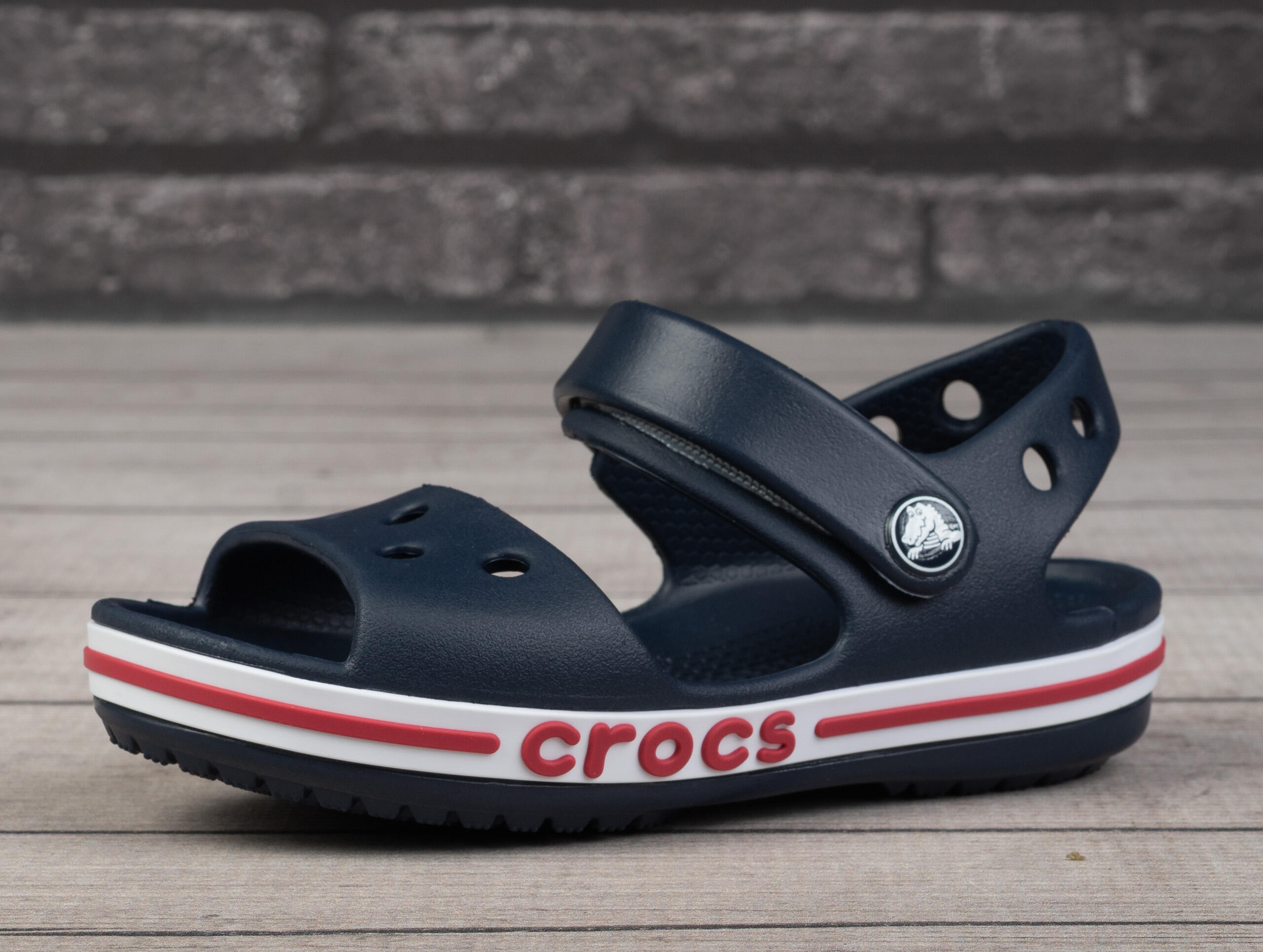 Sandały chłopięce na basen Crocs BAYABAND 3/7