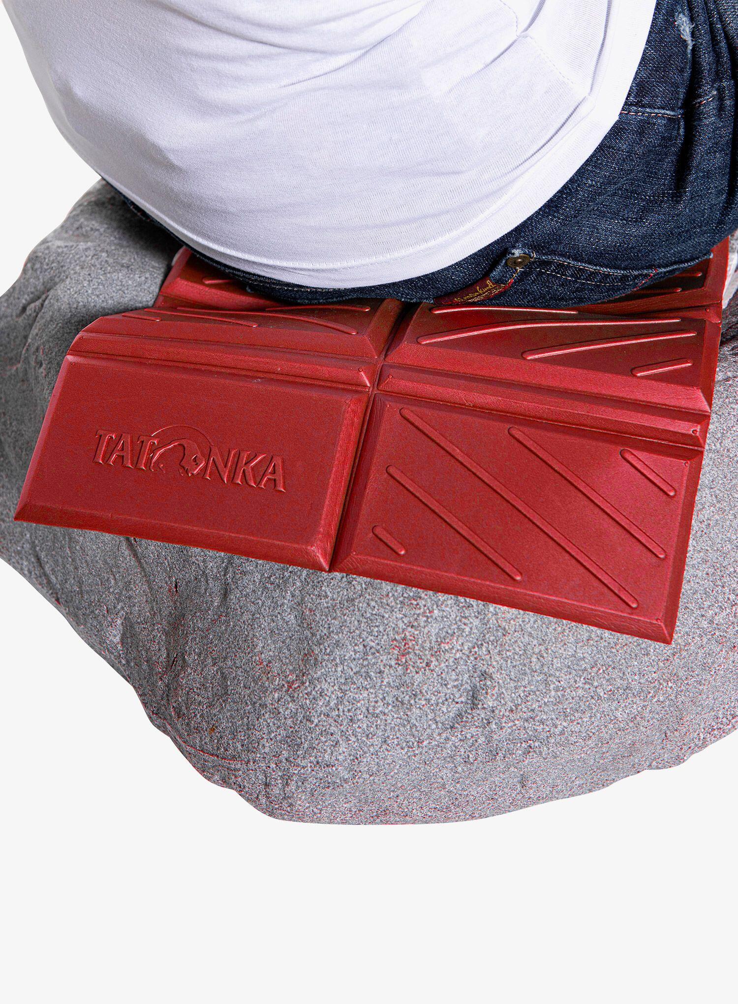 Siedzisko turystyczne Tatonka Foldable Seat Mat 26x34cm - red 3/6