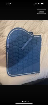 Entre Particuliers - Tapis de selle bleu BR