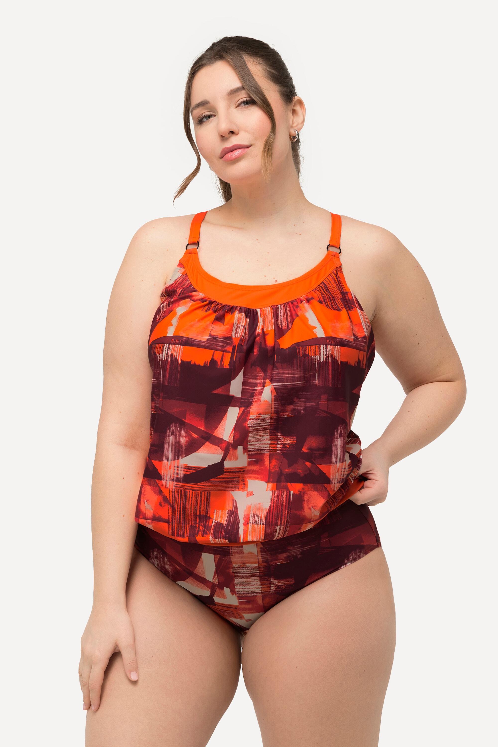 Femme Tankini avec bonnets souples. Haut plus long avec bretelles réglables. 4/6