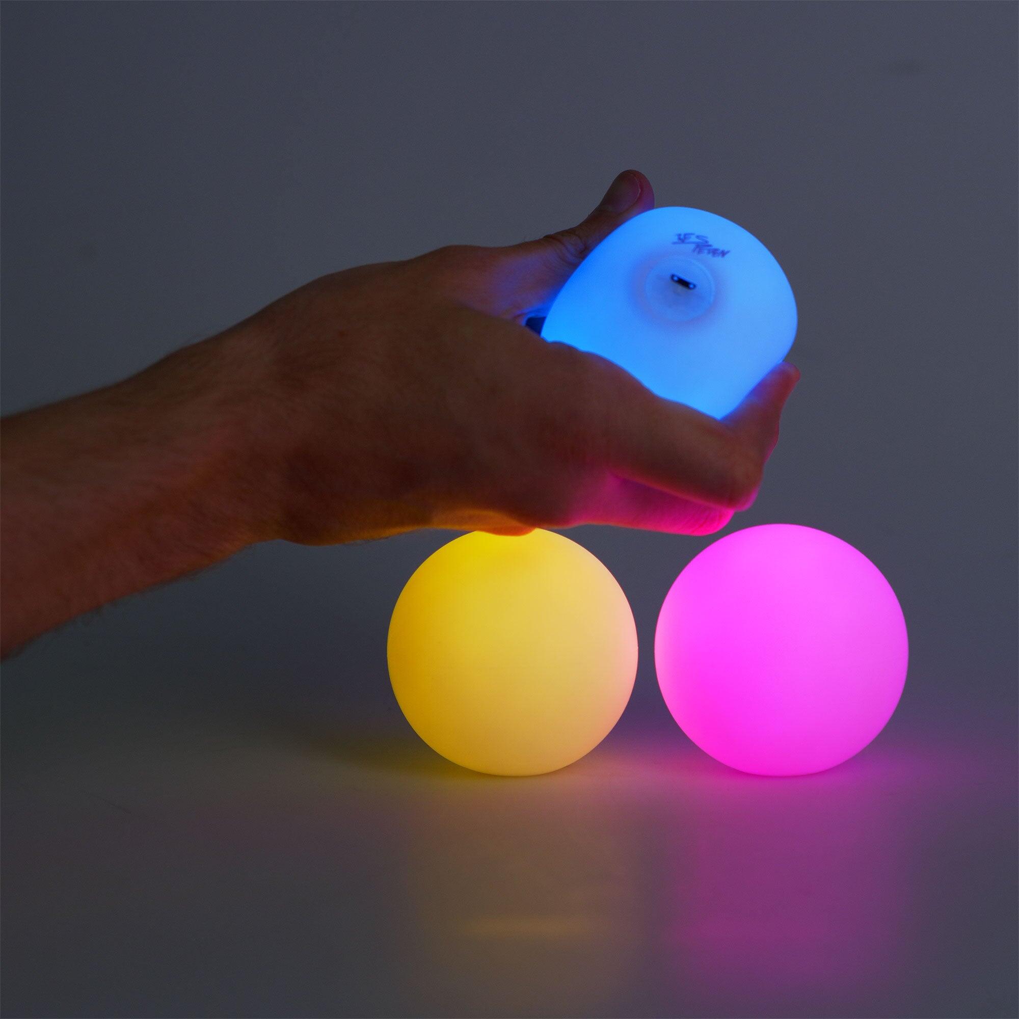 Wes Peden Glow.0 LED Juggling Balls - Set of 3 4/7