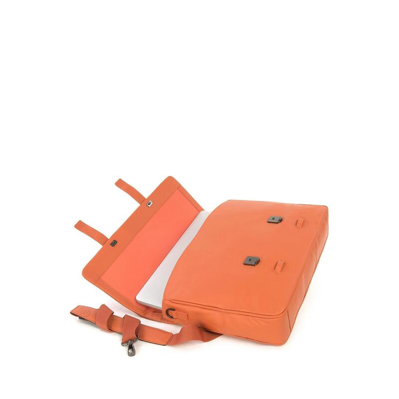 Geantă de mână Torebka do ręki Kézitáska Handbag Příruční taška TUCANO