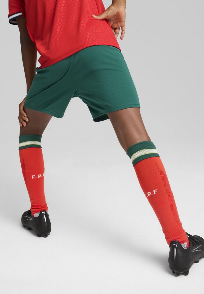 Młodzieżowe szorty Portugalia 2025 PUMA Blessing Green Sugared Almond Beige