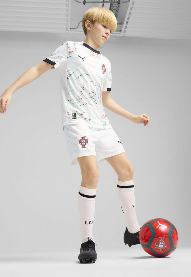 Młodzieżowe szorty Portugalia 2025 PUMA White Black