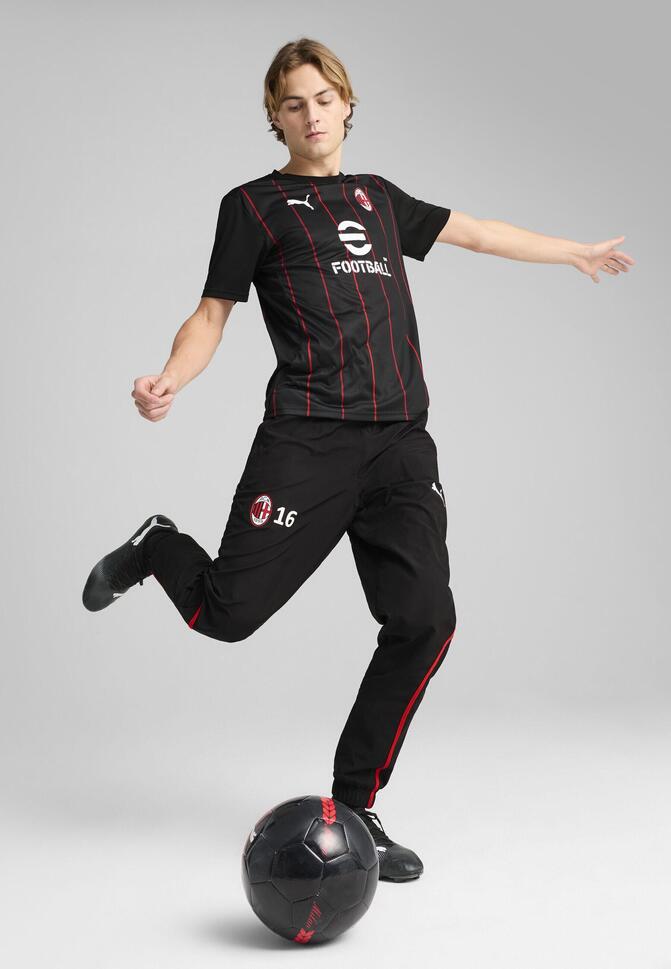 Męska koszulka przedmeczowa AC Milan PUMA Black For All Time Red