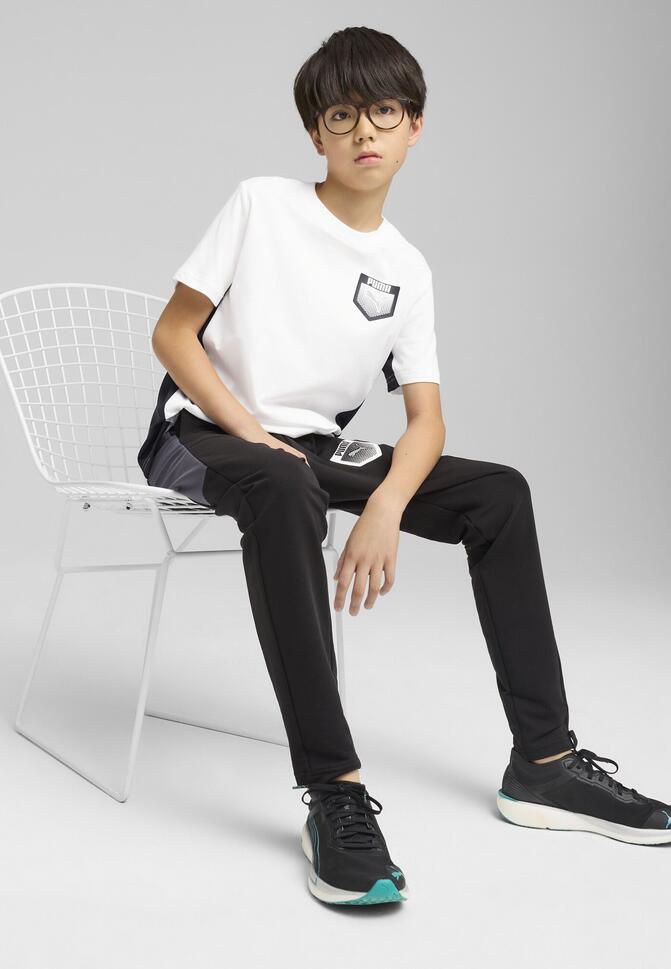Młodzieżowa koszulka Active Sports z grafiką PUMA White