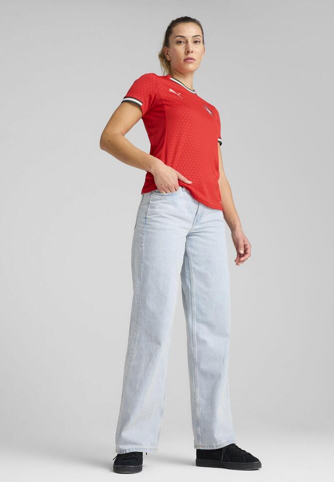 Damska koszulka domowa Portugalia 2025 PUMA Sport Red Sugared Almond Beige