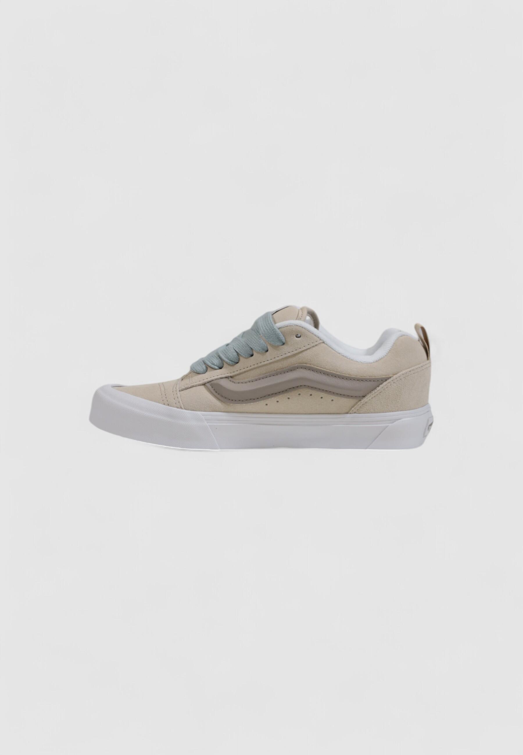 Deportivas Knu Skool 2 MUJER 4/5