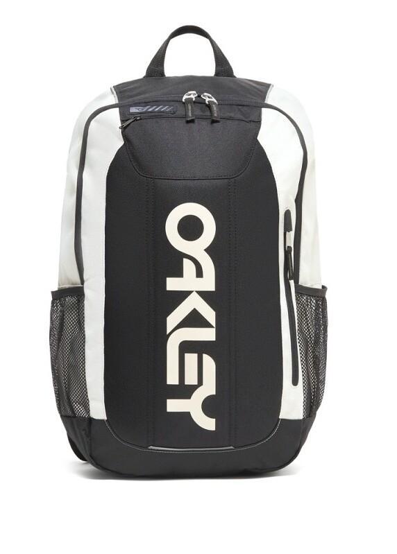 OAKLEY picture