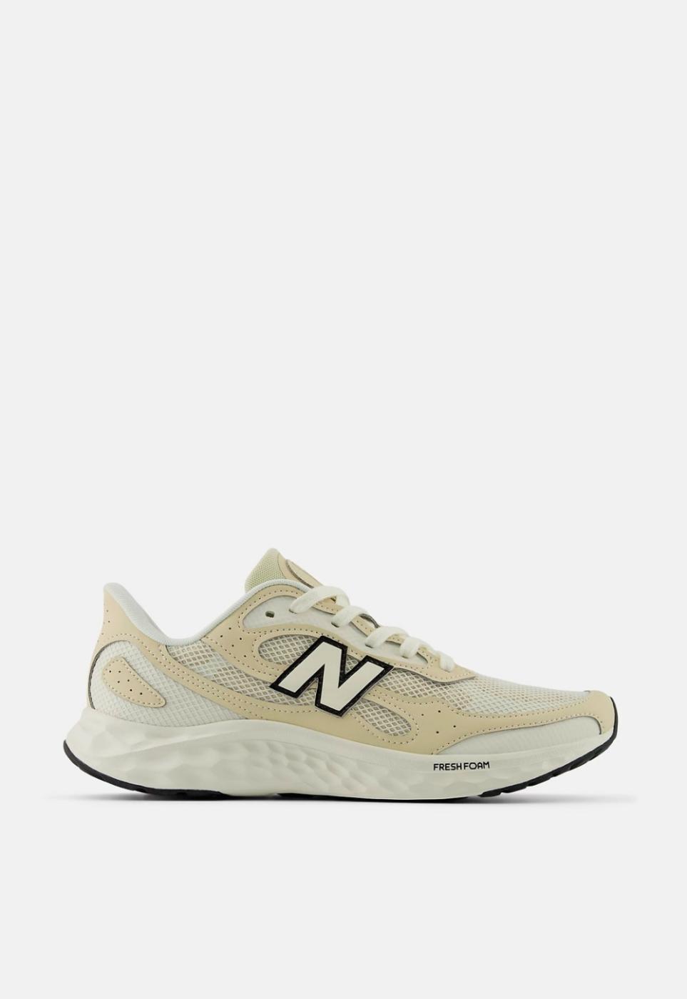 NEW BALANCE picture