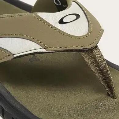 Men's Oakley Green Flip Flops