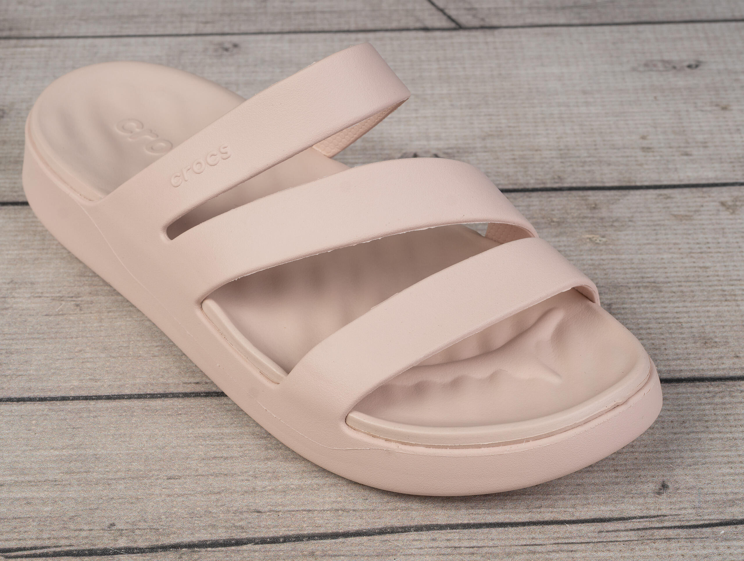 Sandalias Crocs modelo 209587-6UR para mujer 6/7